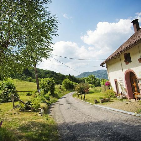 Ferme Auberge A La Colline Ferdrupt Экстерьер фото